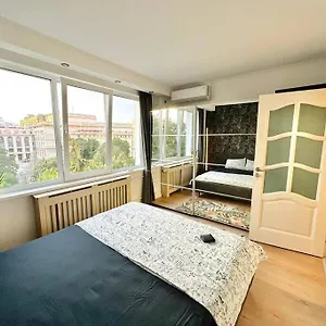 Serendipity I Sala Palatului Bucureşti