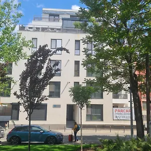 2 Superb Bucureşti